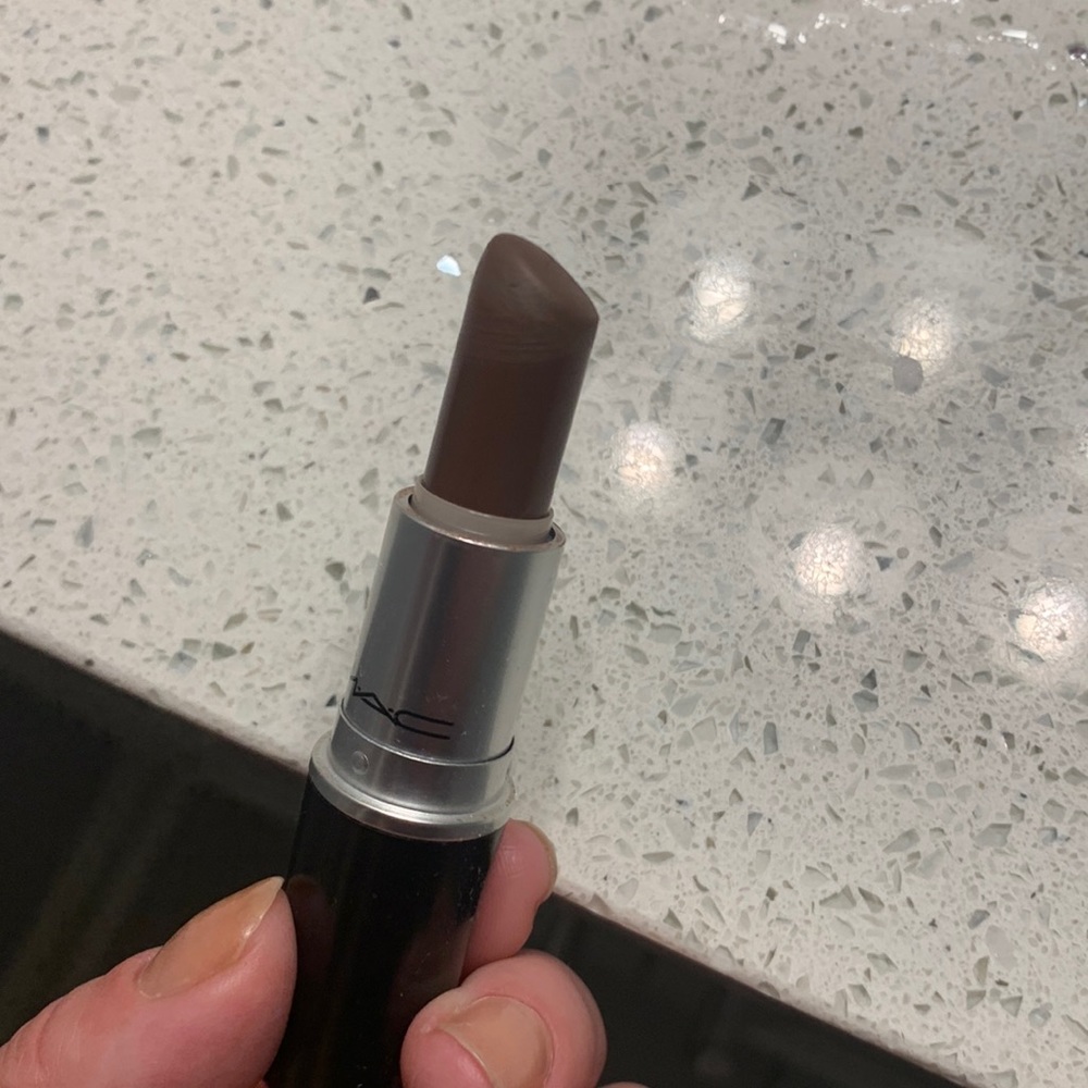 MAC stone